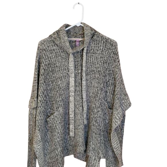 Ayla oversize hoodie sweater - Picture 1 of 8